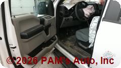 Vehicle photo 7