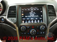 Vehicle photo 10