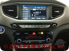 Vehicle photo 10