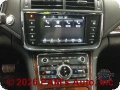 Vehicle photo 10