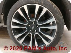 Vehicle photo 6