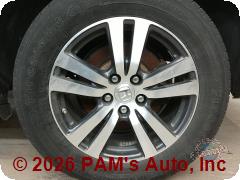Vehicle photo 6
