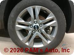 Vehicle photo 6