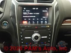 Vehicle photo 10