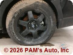 Vehicle photo 6