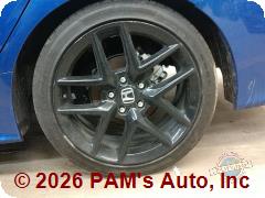 Vehicle photo 6