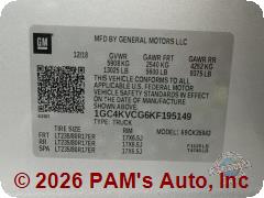 Vehicle photo 13
