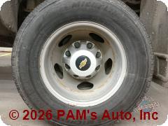 Vehicle photo 6