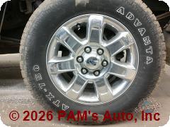 Vehicle photo 6