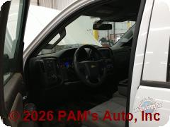 Vehicle photo 7