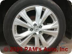 Vehicle photo 6