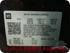 Vehicle photo 13