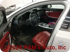 Vehicle photo 7