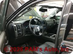 Vehicle photo 7
