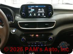 Vehicle photo 10