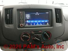 Vehicle photo 10