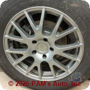Vehicle photo 6