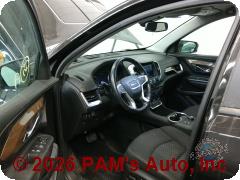 Vehicle photo 7