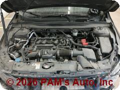 Vehicle photo 12