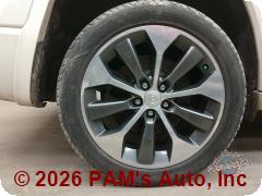 Vehicle photo 6