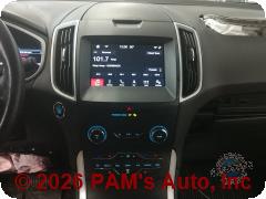 Vehicle photo 10