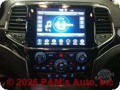Vehicle photo 10