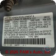 Vehicle photo 13