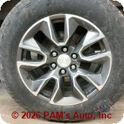 Vehicle photo 6
