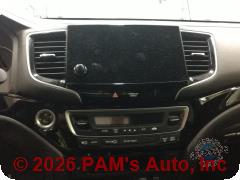Vehicle photo 10