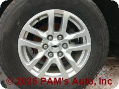 Vehicle photo 6