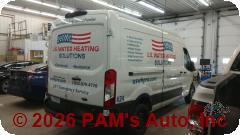 Vehicle photo 3