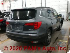 Vehicle photo 3