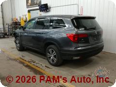 Vehicle photo 4