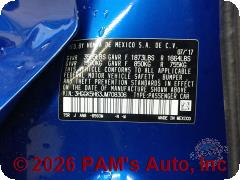 Vehicle photo 13