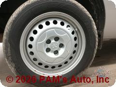 Vehicle photo 6