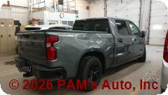 Vehicle photo 3