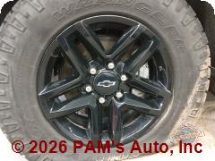 Vehicle photo 6