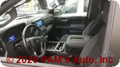 Vehicle photo 7