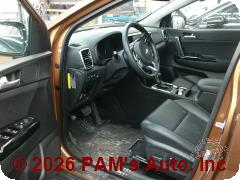 Vehicle photo 7