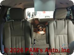 Vehicle photo 8