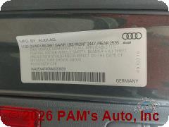 Vehicle photo 13