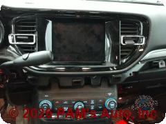 Vehicle photo 10