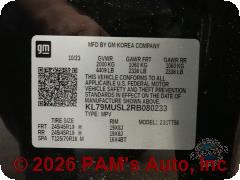 Vehicle photo 13