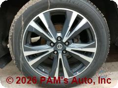 Vehicle photo 6