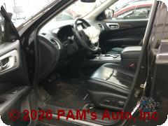 Vehicle photo 7