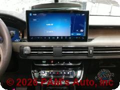 Vehicle photo 10