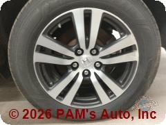 Vehicle photo 6