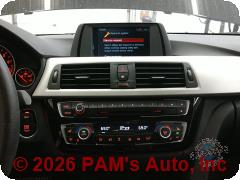 Vehicle photo 10
