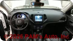 Vehicle photo 11