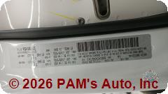 Vehicle photo 13